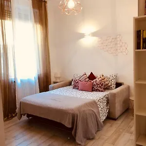 Appartamento Joy House -central Near Metro Arco Della Pace Brera-entire Perfect For Work & Play, Nightlife With Ac & Fast Wifi Welcome To The Cool Joy House!